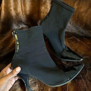 Size 10 LUZDEL black combo heeled booty